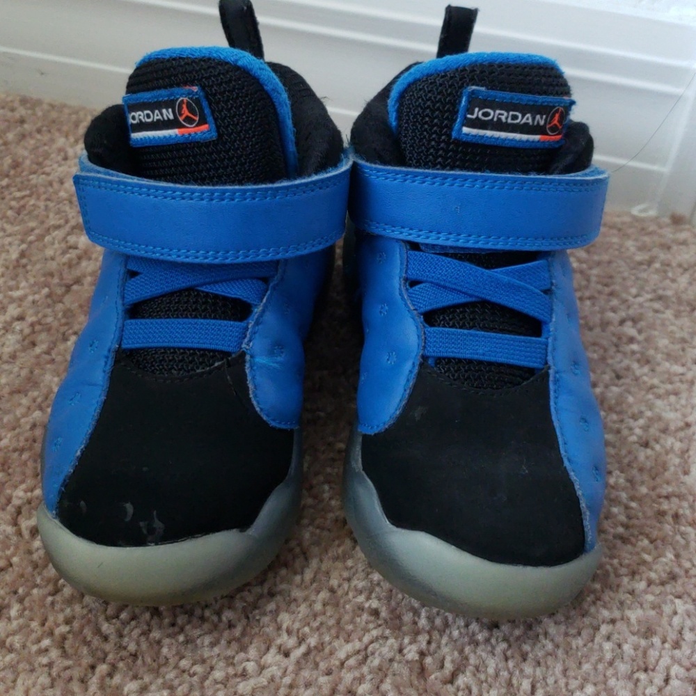 Jordan Jumpman Team II size 9